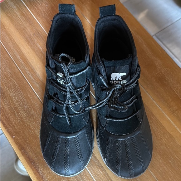 Sorel Black Rain & Snow Boots - Picture 2 of 8